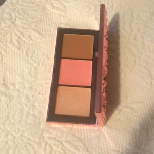 Nars cheek palette Orgasm Infatuation
